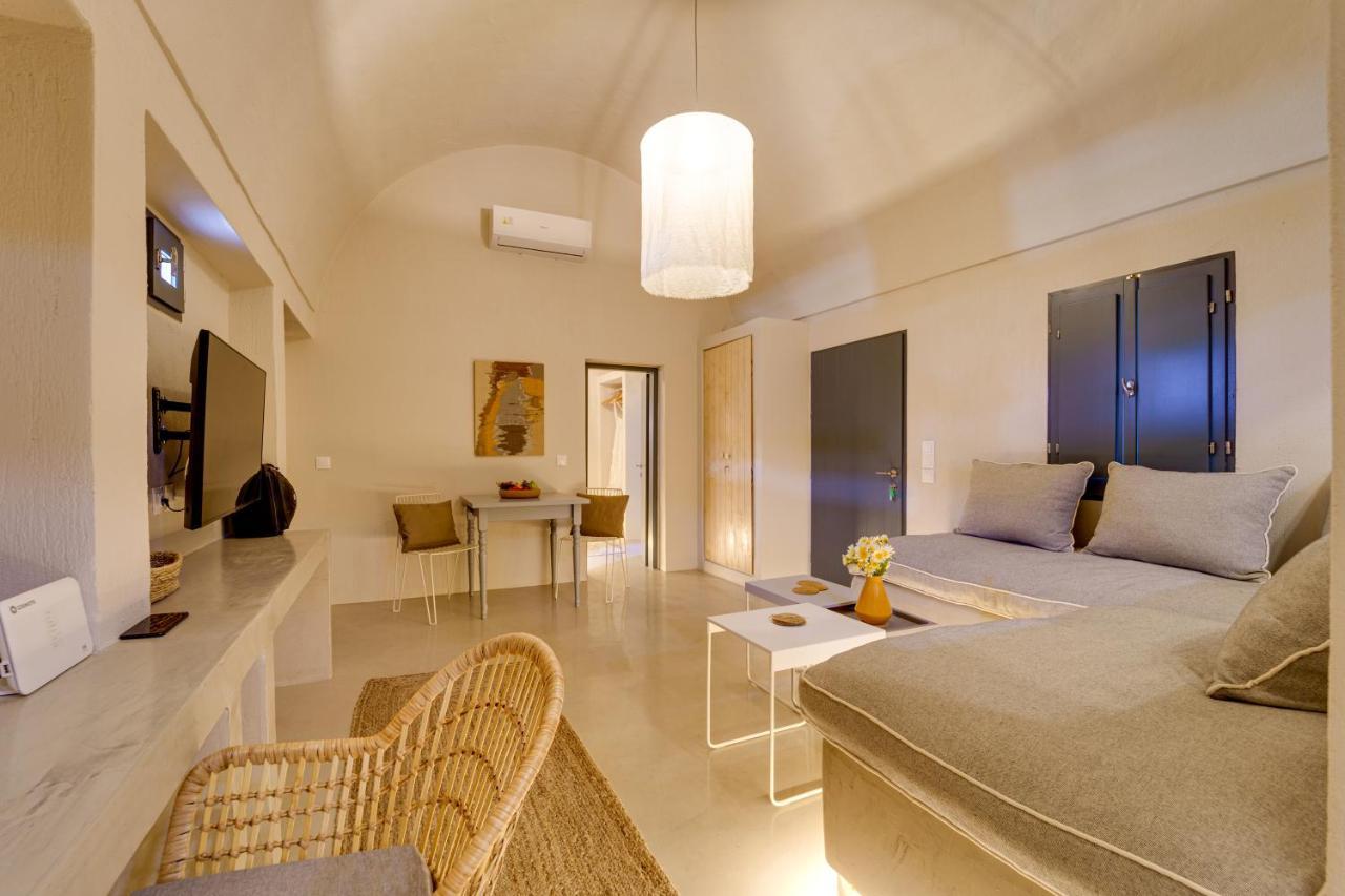 Present Perfect Villa - Private Pool فِروستيفاني المظهر الخارجي الصورة
