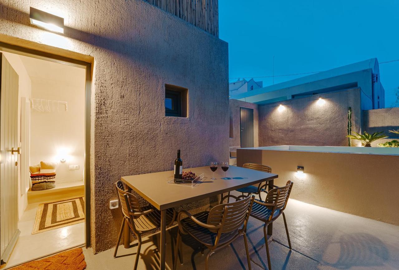 Present Perfect Villa - Private Pool فِروستيفاني المظهر الخارجي الصورة